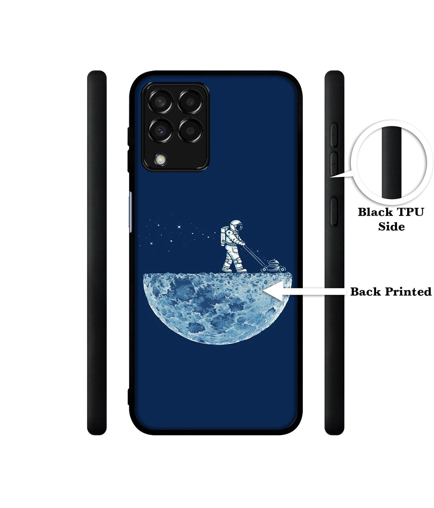 Moon Walk Designer 2D Printed Back Case Cover for Samsung Galaxy M33 5G