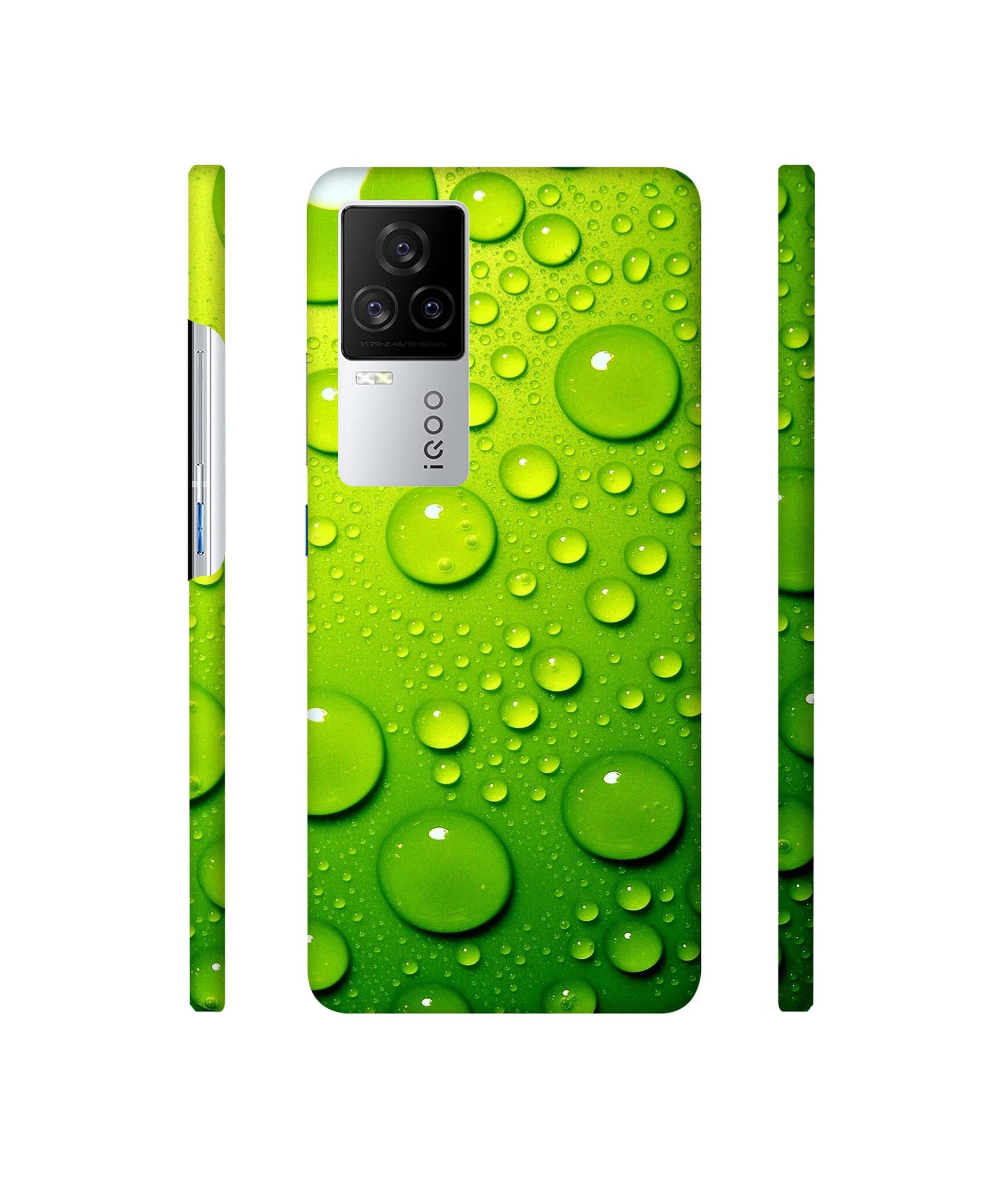 Green Bubbles Designer Hard Back Cover for Vivo iQOO 8 Legend