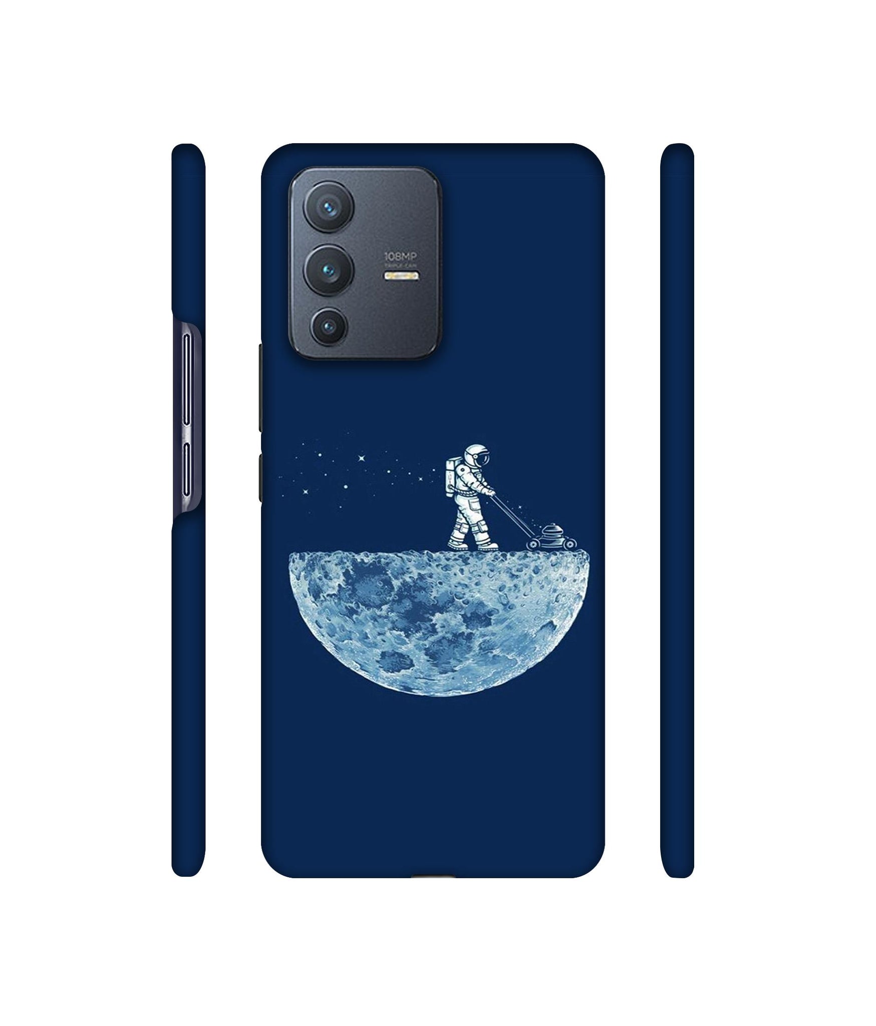 Moon Walk Designer Hard Back Cover for Vivo V23 Pro 5G